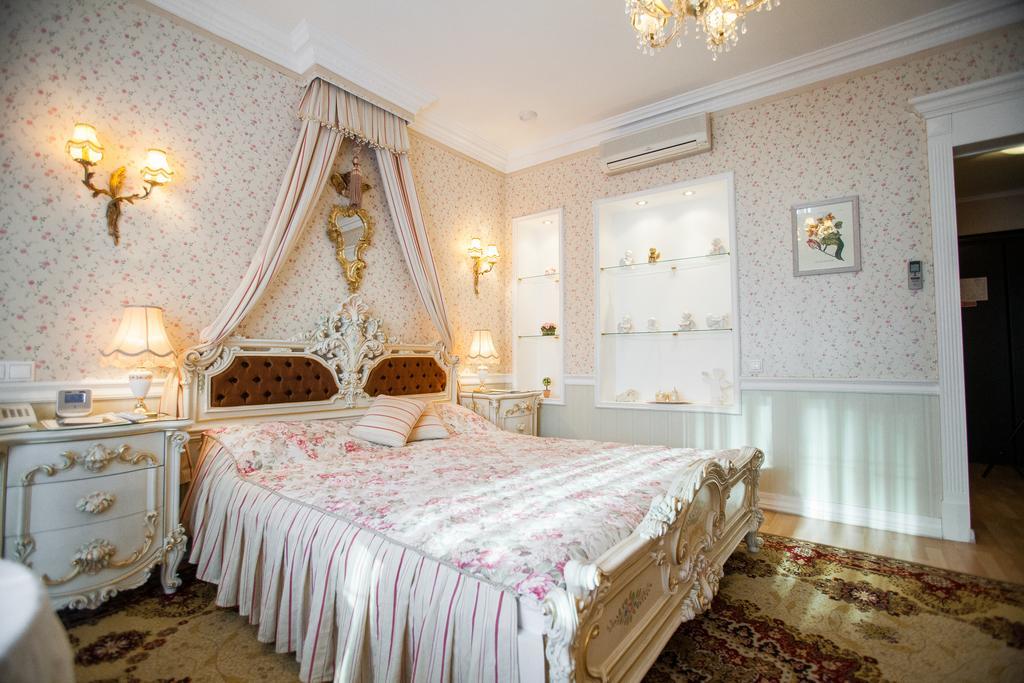 Chenonceau Hotel Moscow Bilik gambar